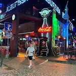 Διαμέρισμα The Strip Oura *