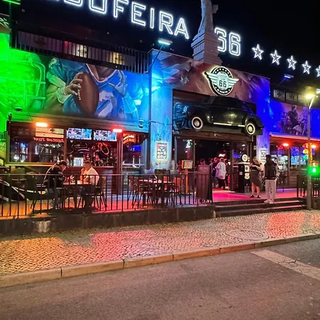 Διαμέρισμα The Strip Oura *