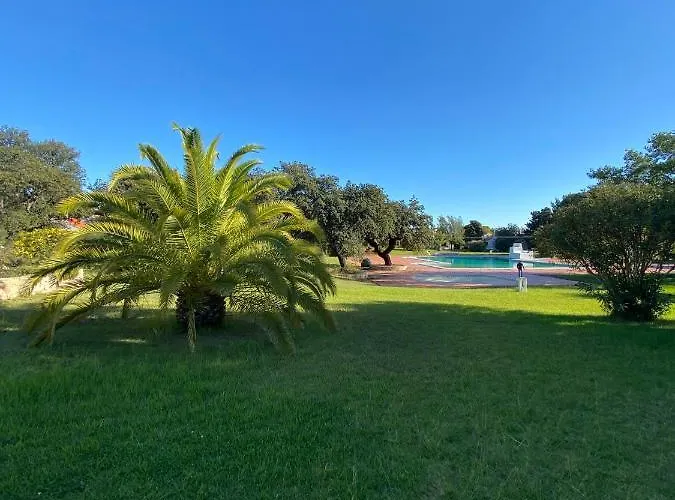 The Strip Oura * Albufeira