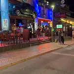 The Strip Oura 알부페이라